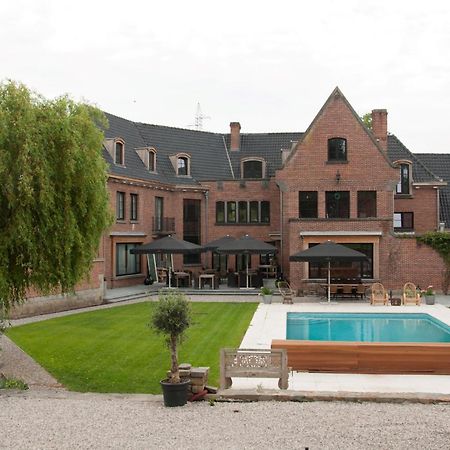 La Posterie Bed & Breakfast Ронс Екстериор снимка