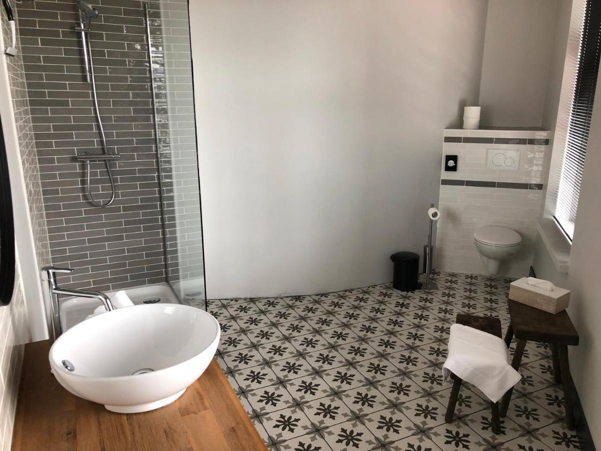 La Posterie Bed & Breakfast Ронс Екстериор снимка